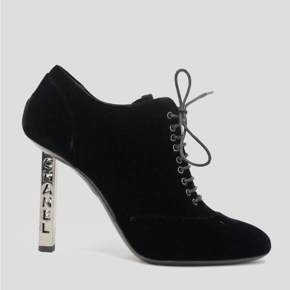 Chanel Logo Suede Lace Up Cap Toe Black Booties Metal Heel EU 38.5 C US 7.5-8